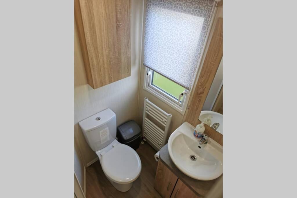 8 Sleep Chalet At Newquay Away Resorts Nb160 Exterior foto